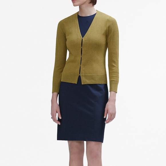 MM Lafleur Sweaters - MM Lafleur The Billie Olive Green Cardigan Size M